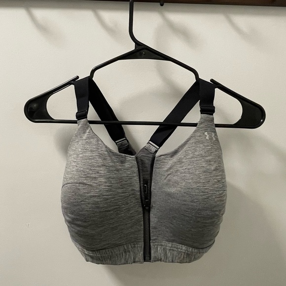 Under Armor Sports Bra - Picture 1 of 3
